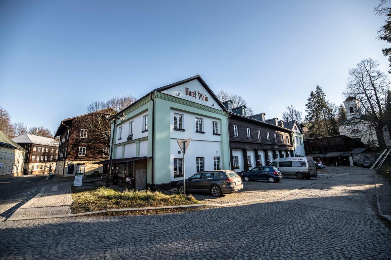 Hotel Džbán Karlova Studánka Exterior foto